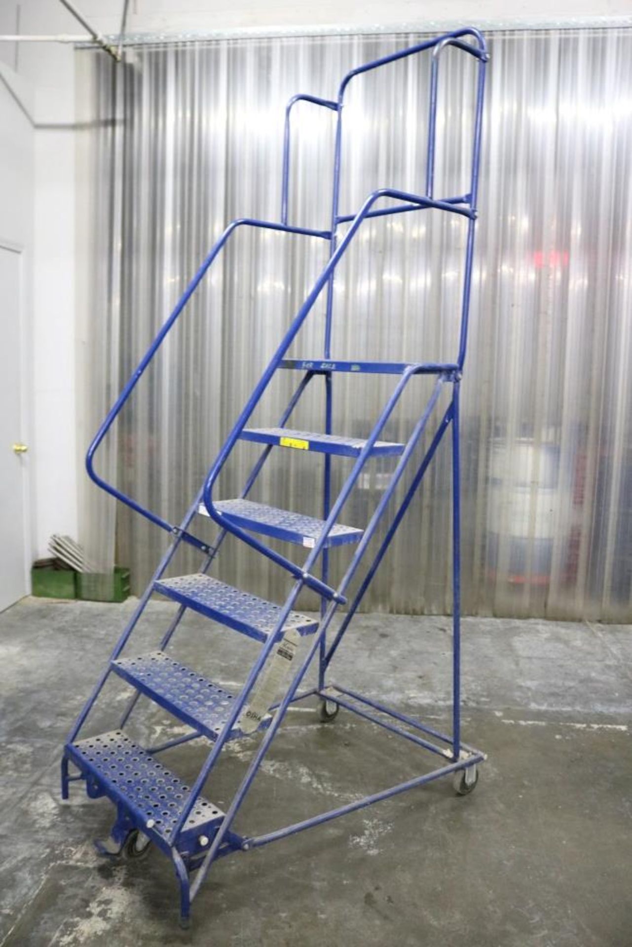 Metal Rolling Step Ladder, 6 Step, 57" W and 27" H