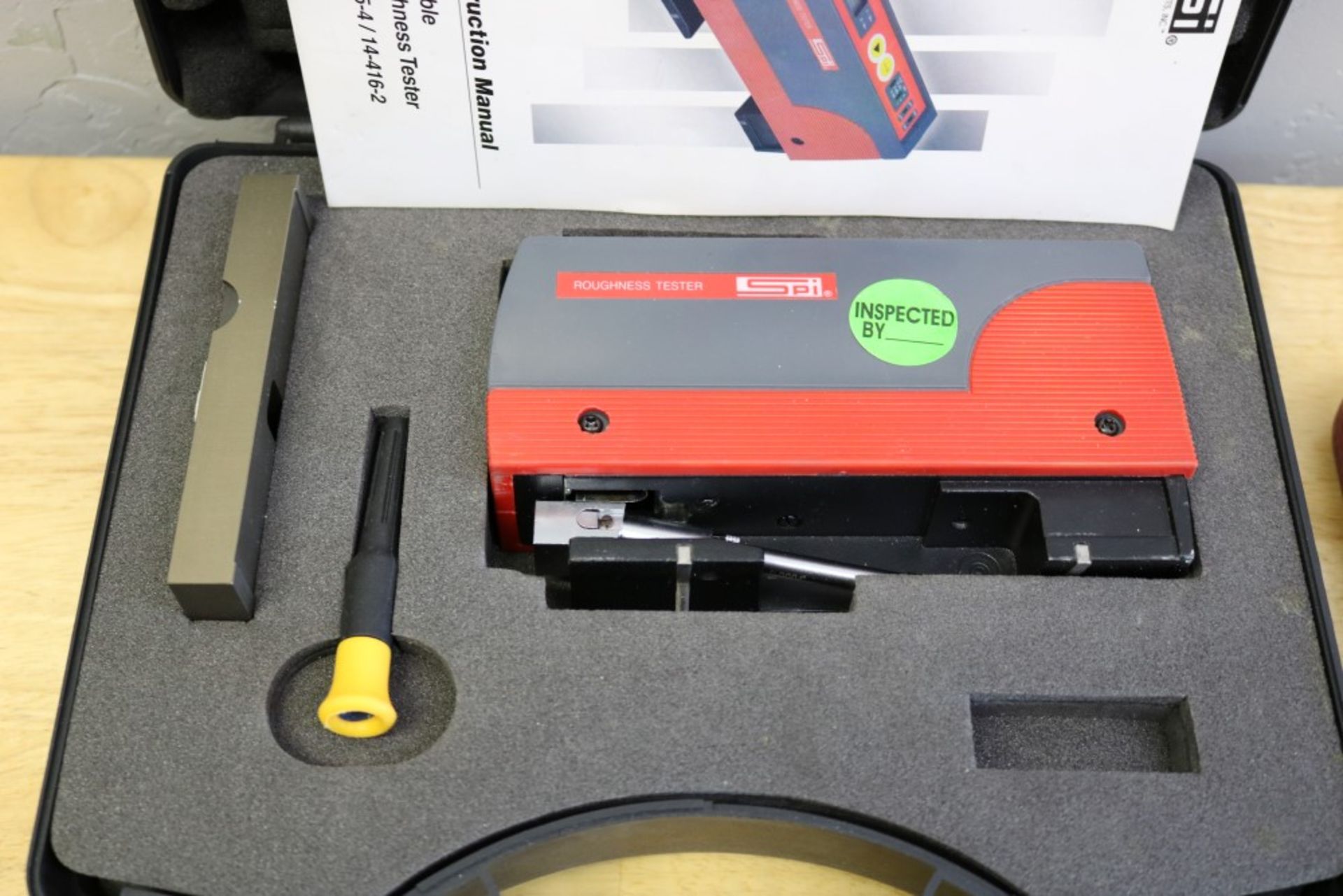 SPI Portable Roughness Tester with Two .0004" Small Bore Probe - Image 2 of 6