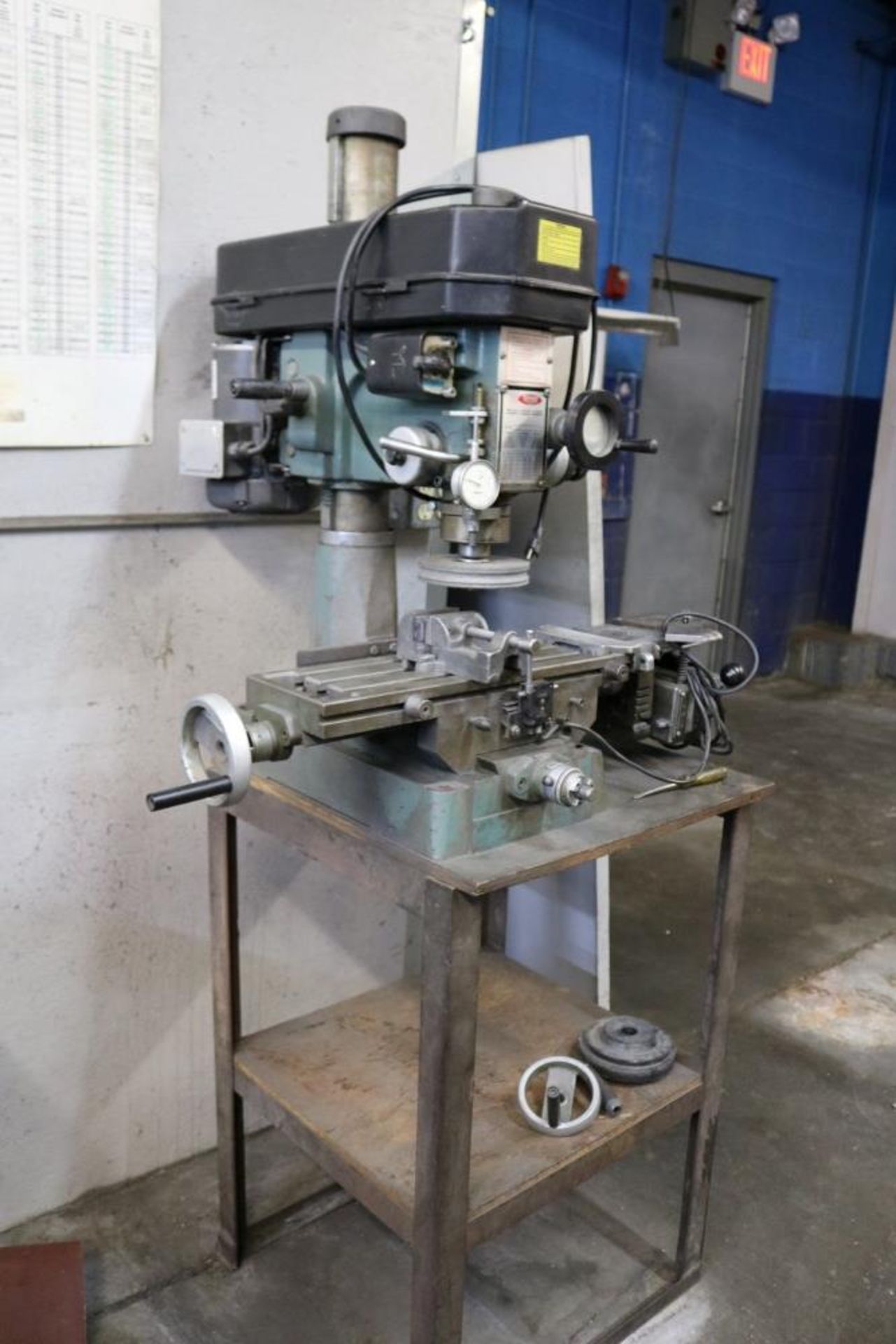 Rutland Bench Top Knee Mill with 3" Vise, Y axis Servo on Stand, Max RPM 2580, 21" x 7" Grinding