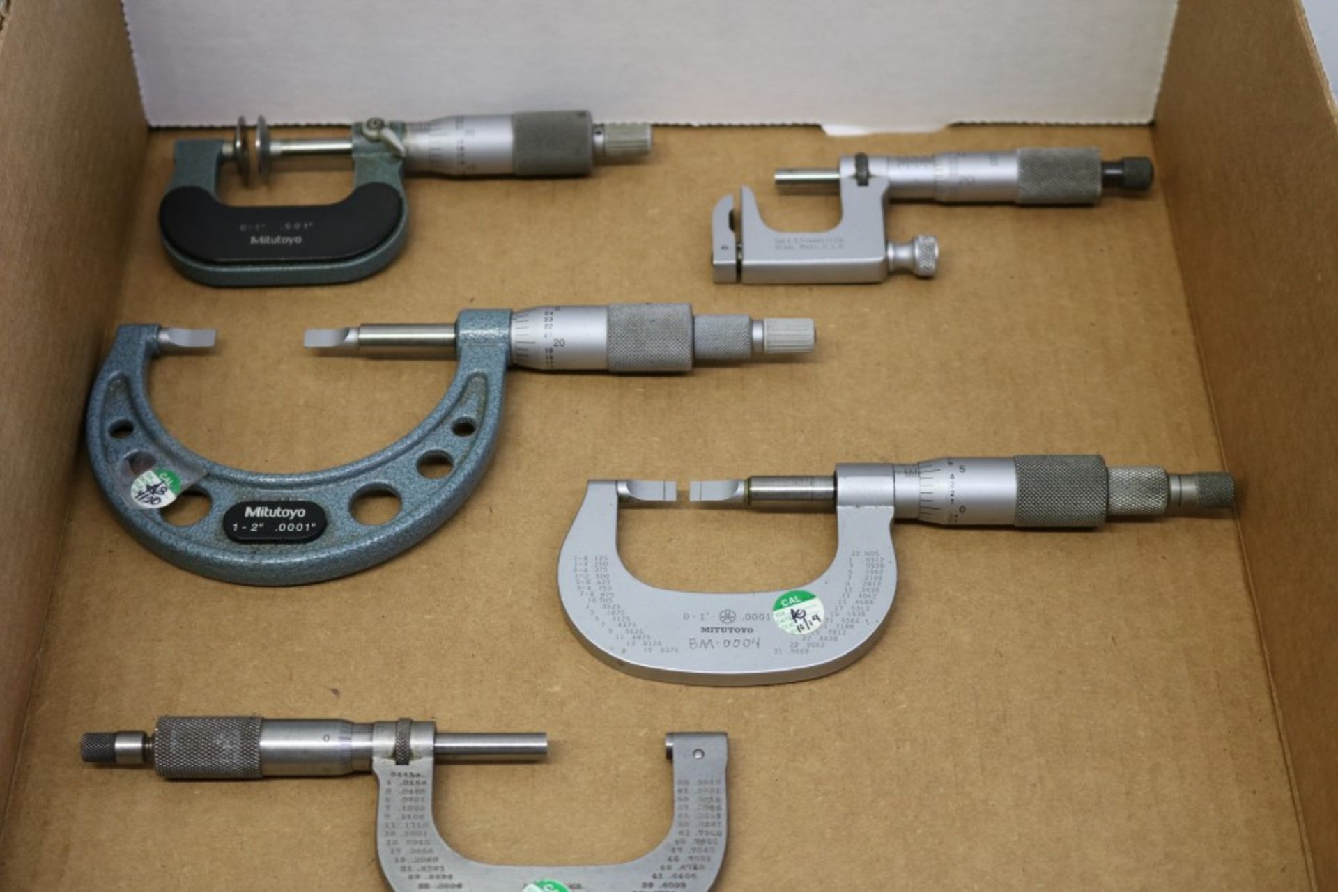 Mitutoyo 0-1", 1-2" Blade Micrometer, Mitutoyo 0-1" Pan Micrometer, Brown & Sharpe 1-2" Od - Image 2 of 6