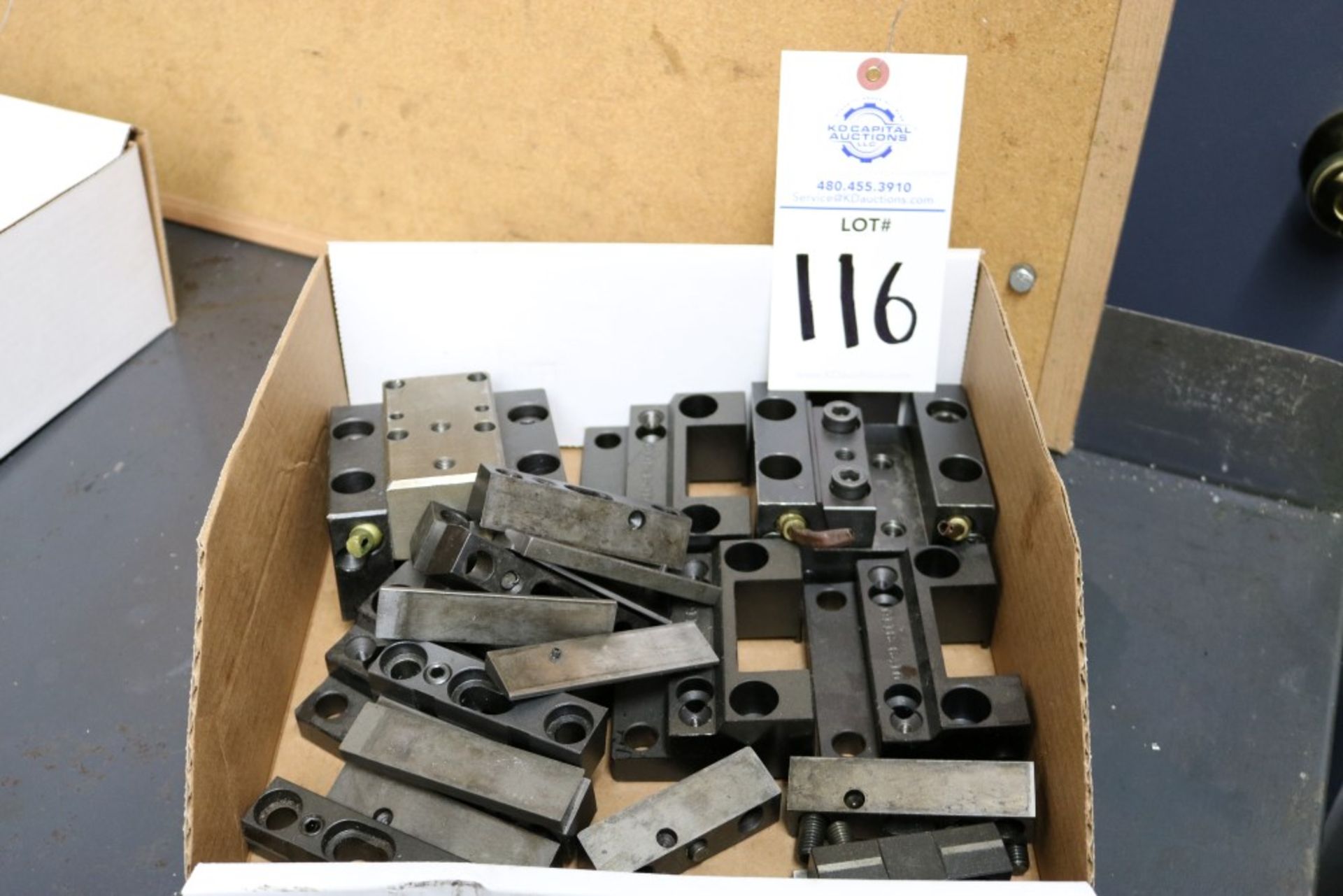 Box of Various Tool Holders for LB-1060's - Image 3 of 3