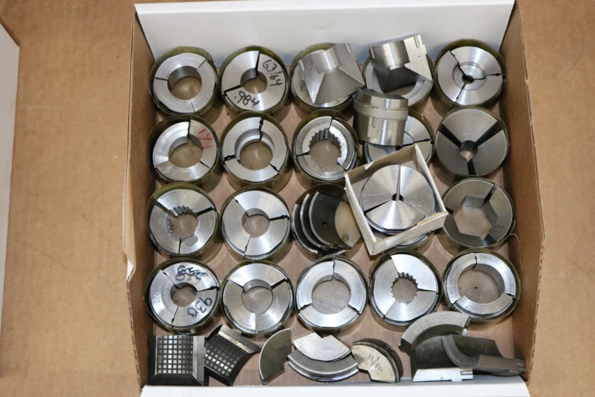 Various Size Collet Pads - Image 2 of 3