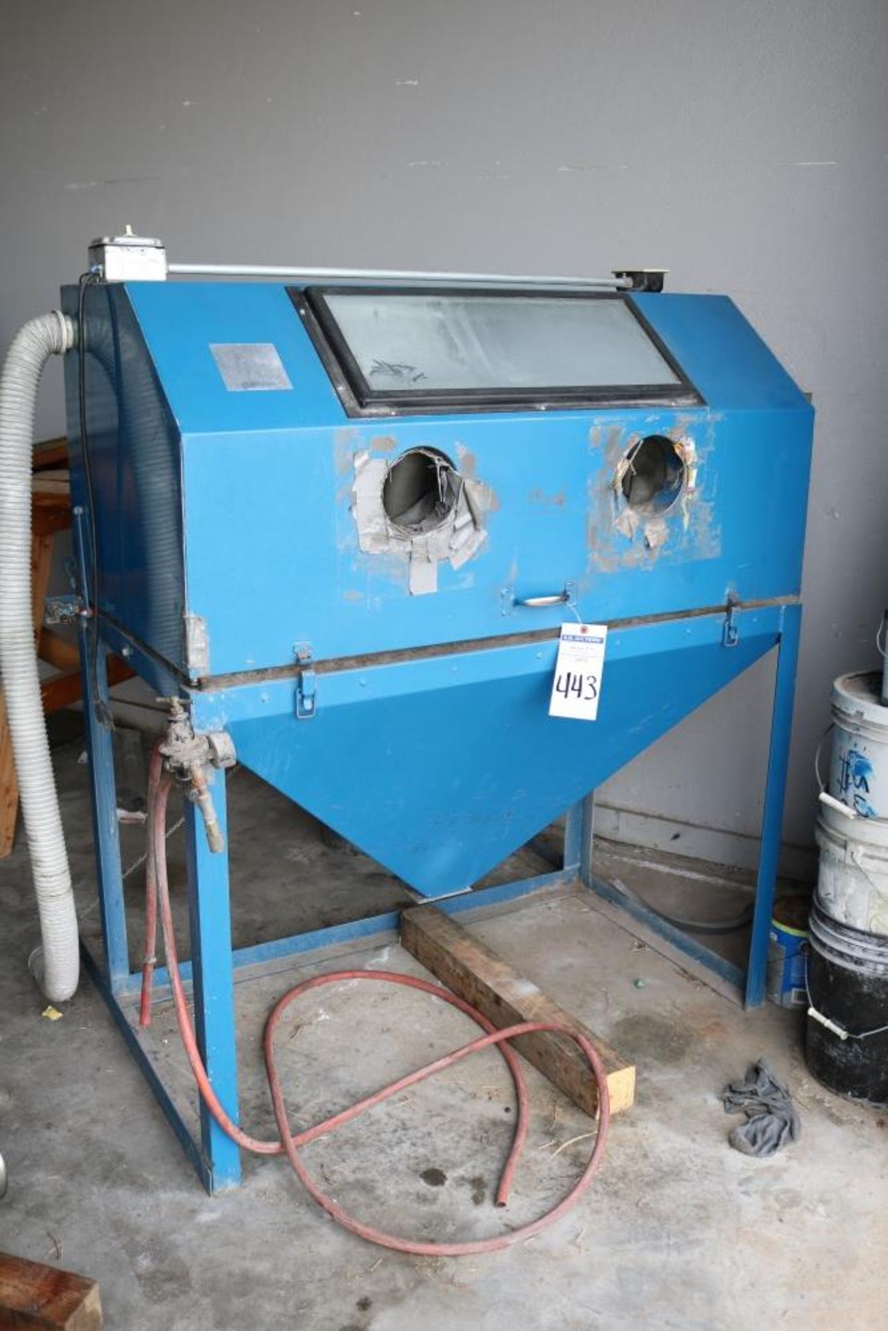 Cyclone MFG Blast Cabinet, Model 4826 with Cyclone Air Filter 48" x 25" x 26" - Image 7 of 7