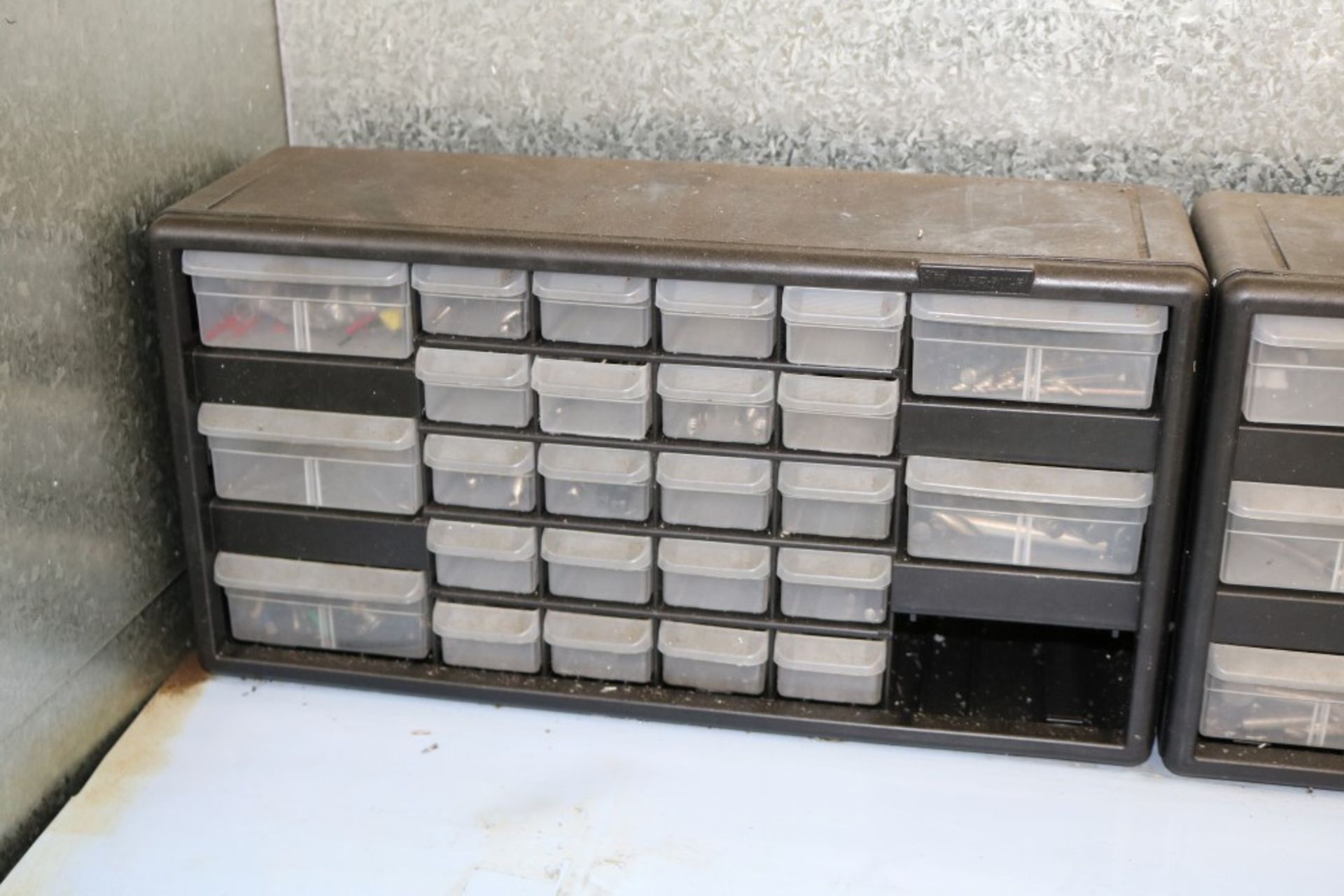 Heavy Duty Rolling Cabinet with 2 Sorting Trays, Various Tooling, Drills and Taps - Image 2 of 9