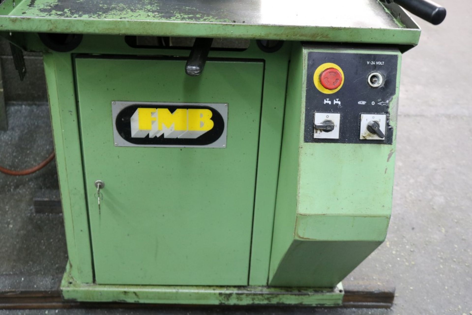 1997 FMB-Triton Horizontal Band Saw, 1.5 HP, Blade Size 2700mm x 27mm x 0.9mm, 220V, 60HZ, 290 KG, - Image 3 of 12