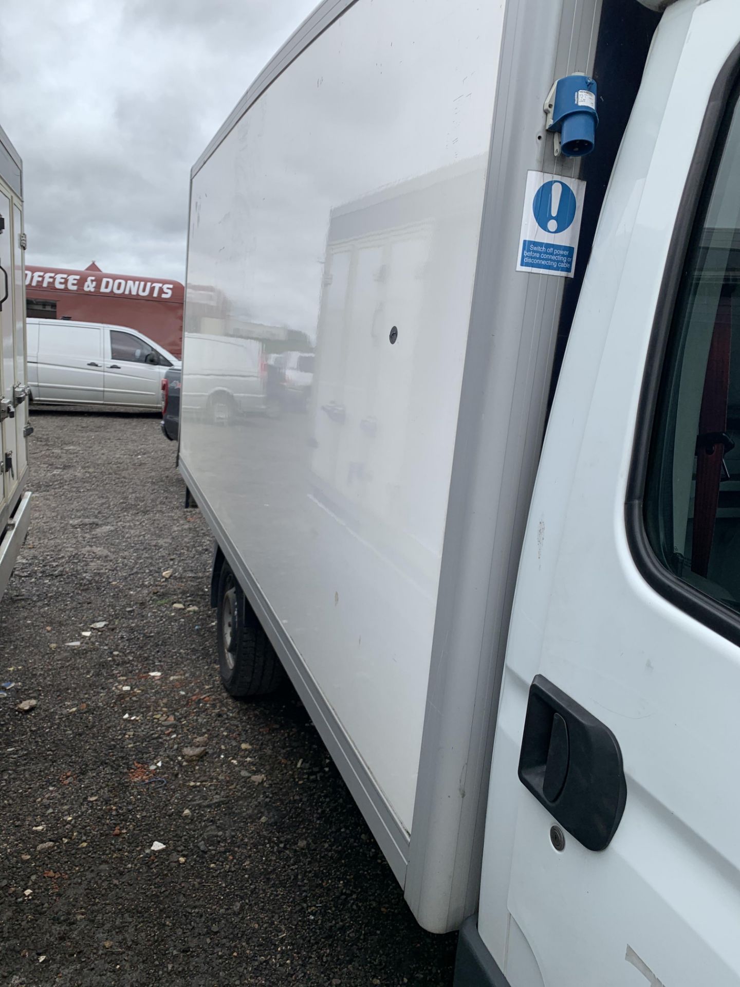 BL13 FXU Iveco Daily 35S11 LWB refrigerated delivery van - ex Tesco - Image 10 of 19