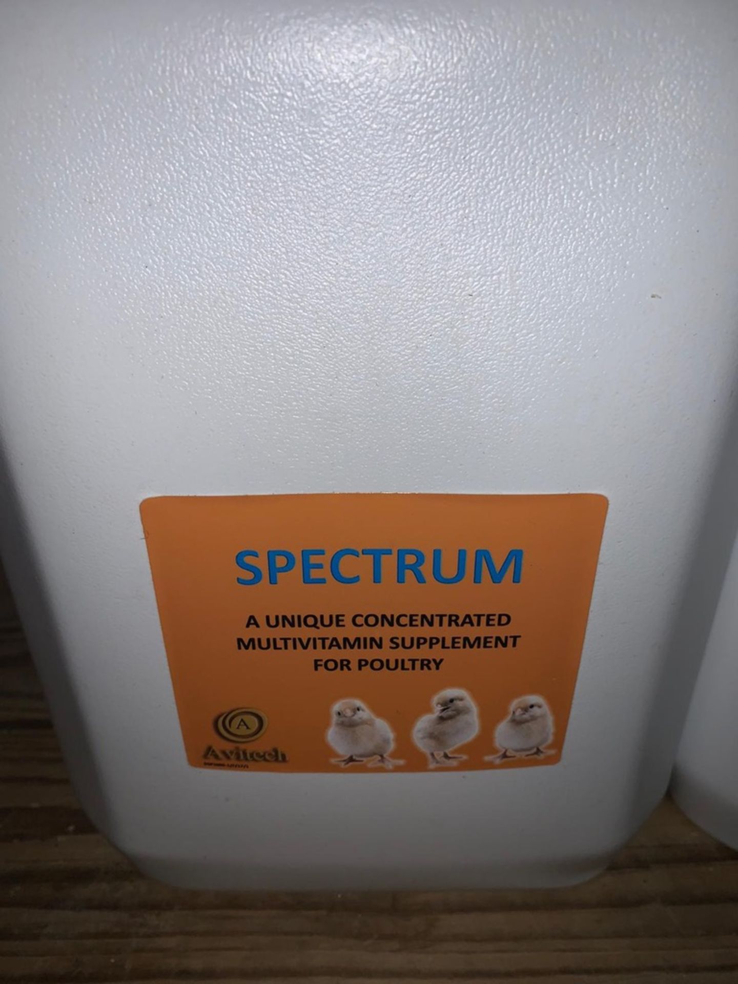 4 x 5 Litres Spectrum Multivitamin for Poultry - Image 2 of 3