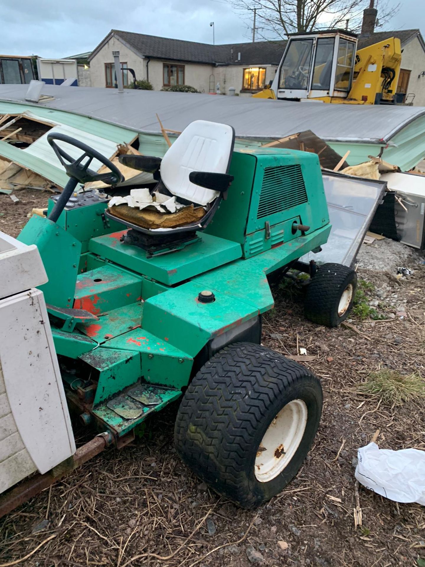 Kubota Three Cylinder Diesel Engine fitted to Old Mower - Image 2 of 4