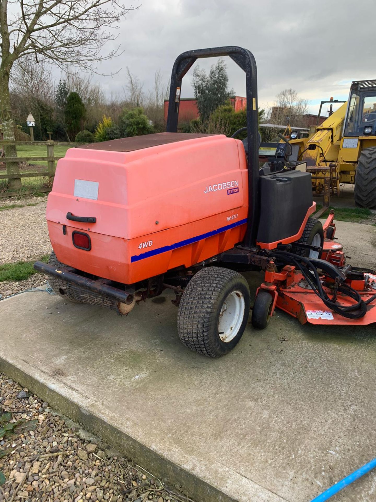 Jacobsen Textron HR-5111 4WD Bat Wing Mower (3.3m Cut) c/w Hydraulic Folding Decks - Image 2 of 7