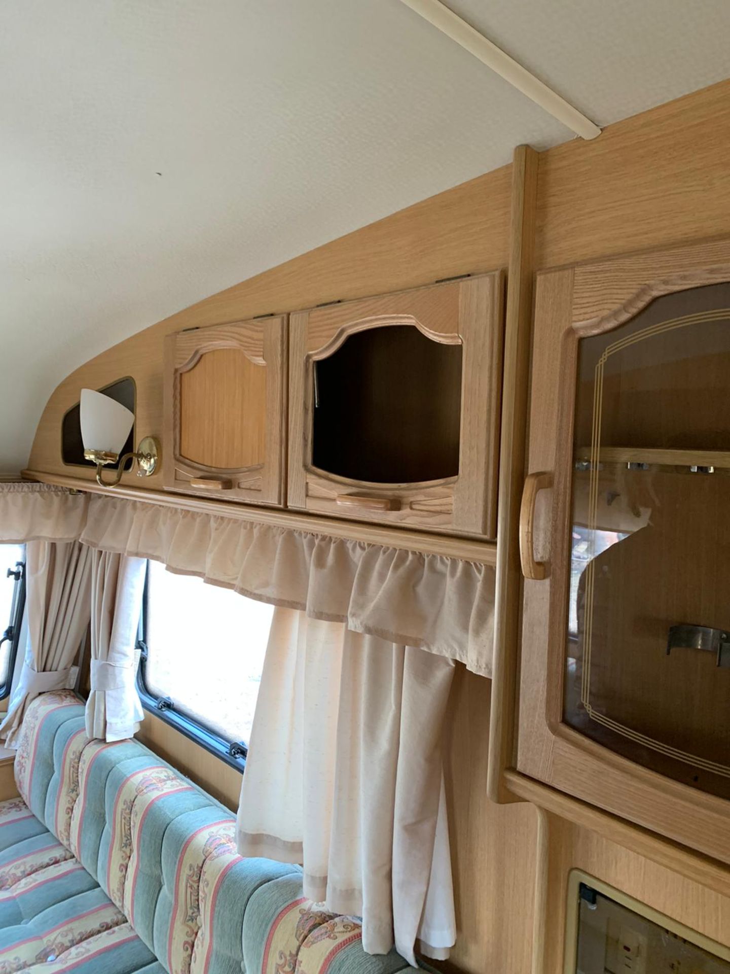 Northstar Award Twin Axle Four Berth Touring Caravan c/w End Bathroom - Image 8 of 14