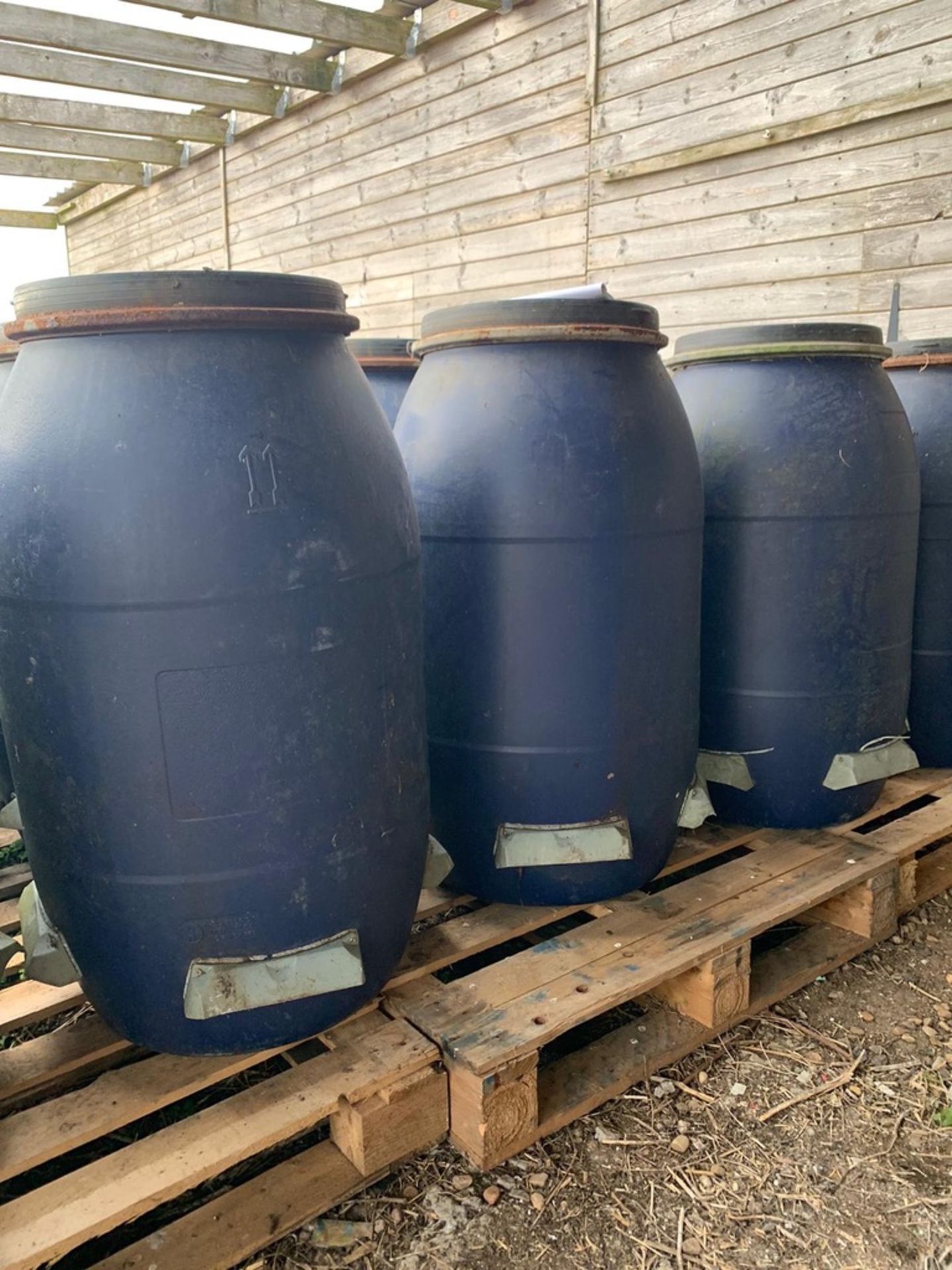 10 x 180 ltr barrels - Image 2 of 3