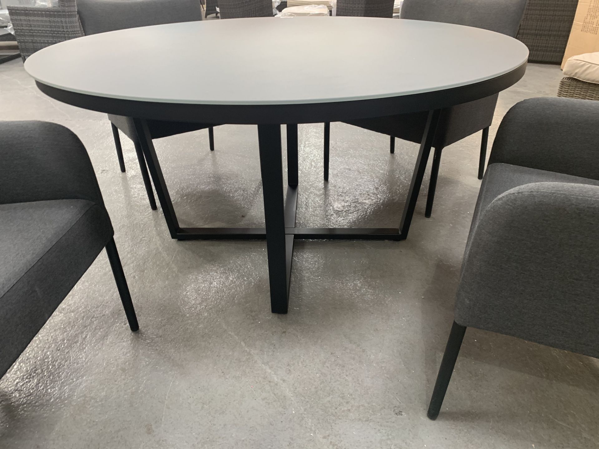 Maze Lounge Sunbrella Grey dining table with 4 matching tub chairs - Image 3 of 4