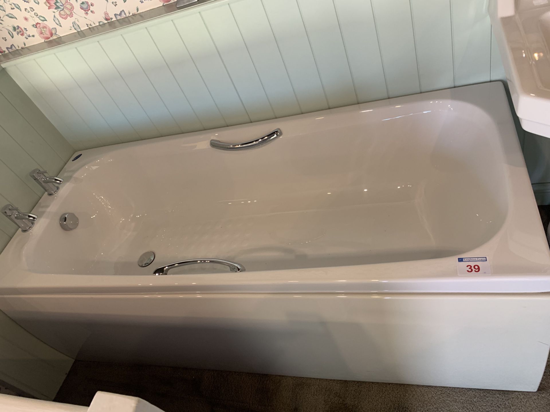 Carronite acrylic bath with Pegler taps 170l x 70w