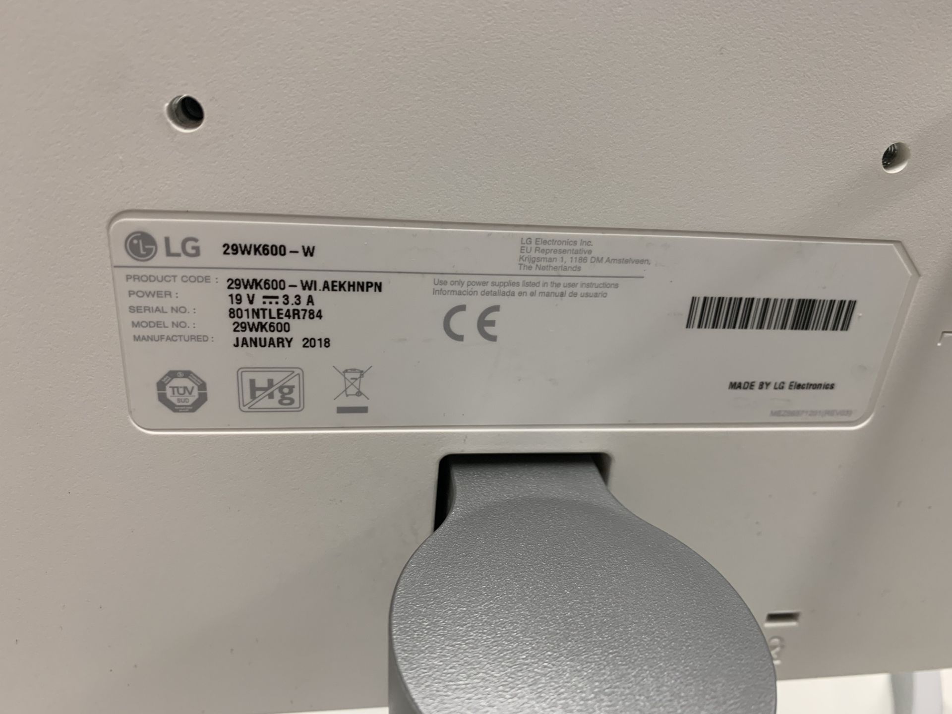 LG model 29WK600-W 29" LED back lit LCD monitor white & silver Jan 2018 - Image 3 of 3