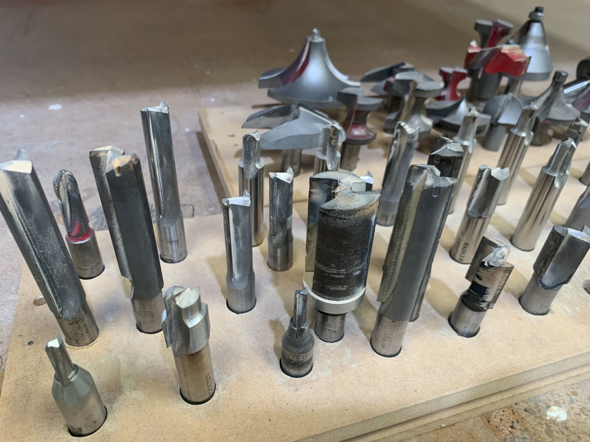 A good selection of mainly TCT router cutters - Image 3 of 4