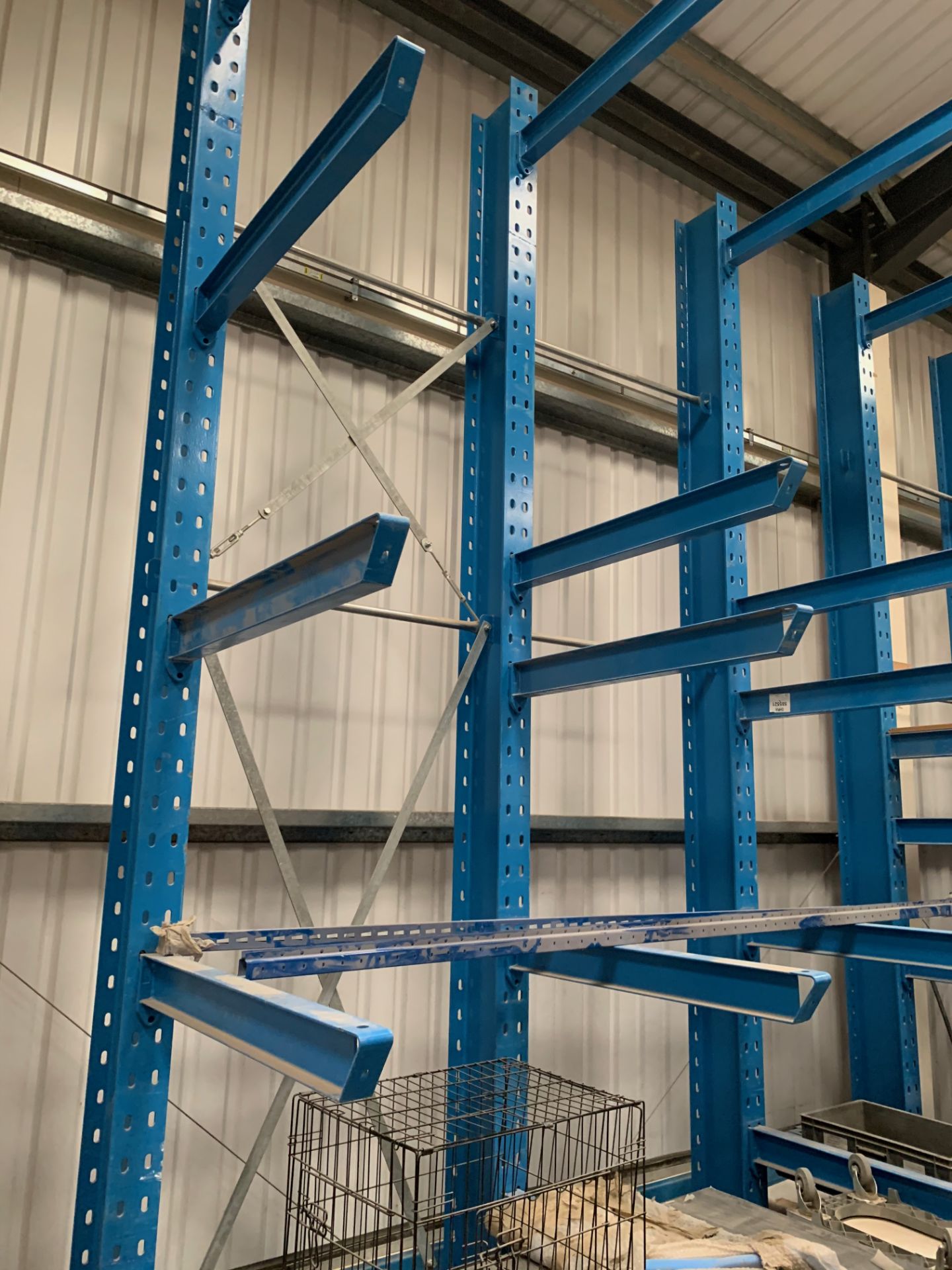 Ohra Cantilever 60 Racking 3M height x 4.6M total width with 20 x arms 1.2M each - Image 3 of 7