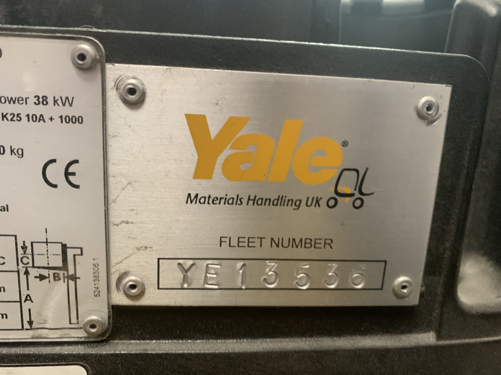 Yale Model GNP25VX Gas Fork Lift Truck 3,408 hrs use spec details as per plate photo - Image 10 of 13