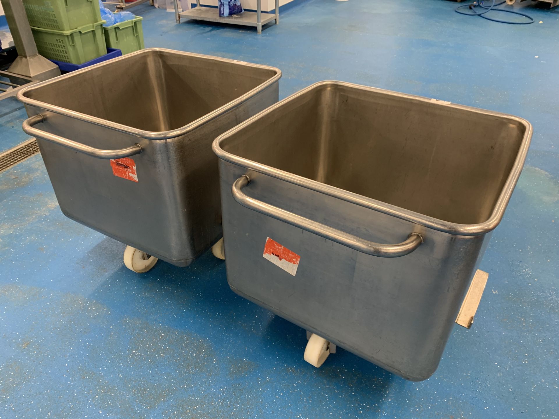 2 x Orbital stainless steel Tote Bins 670 x 670 x 50 mm fitted with drainer pipe - Image 3 of 3