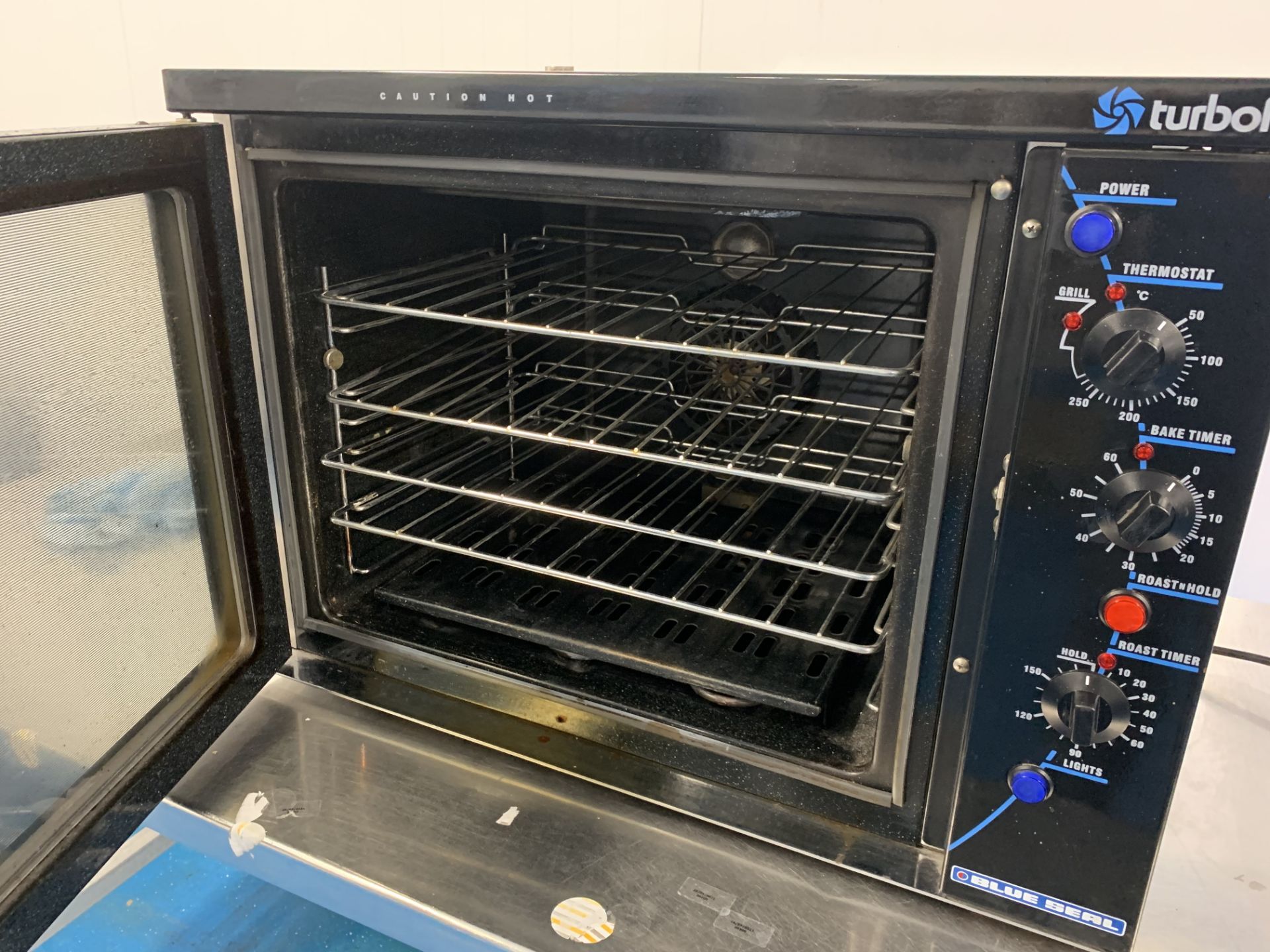 Blue Seal Model E311 turbo fan oven - Image 3 of 3