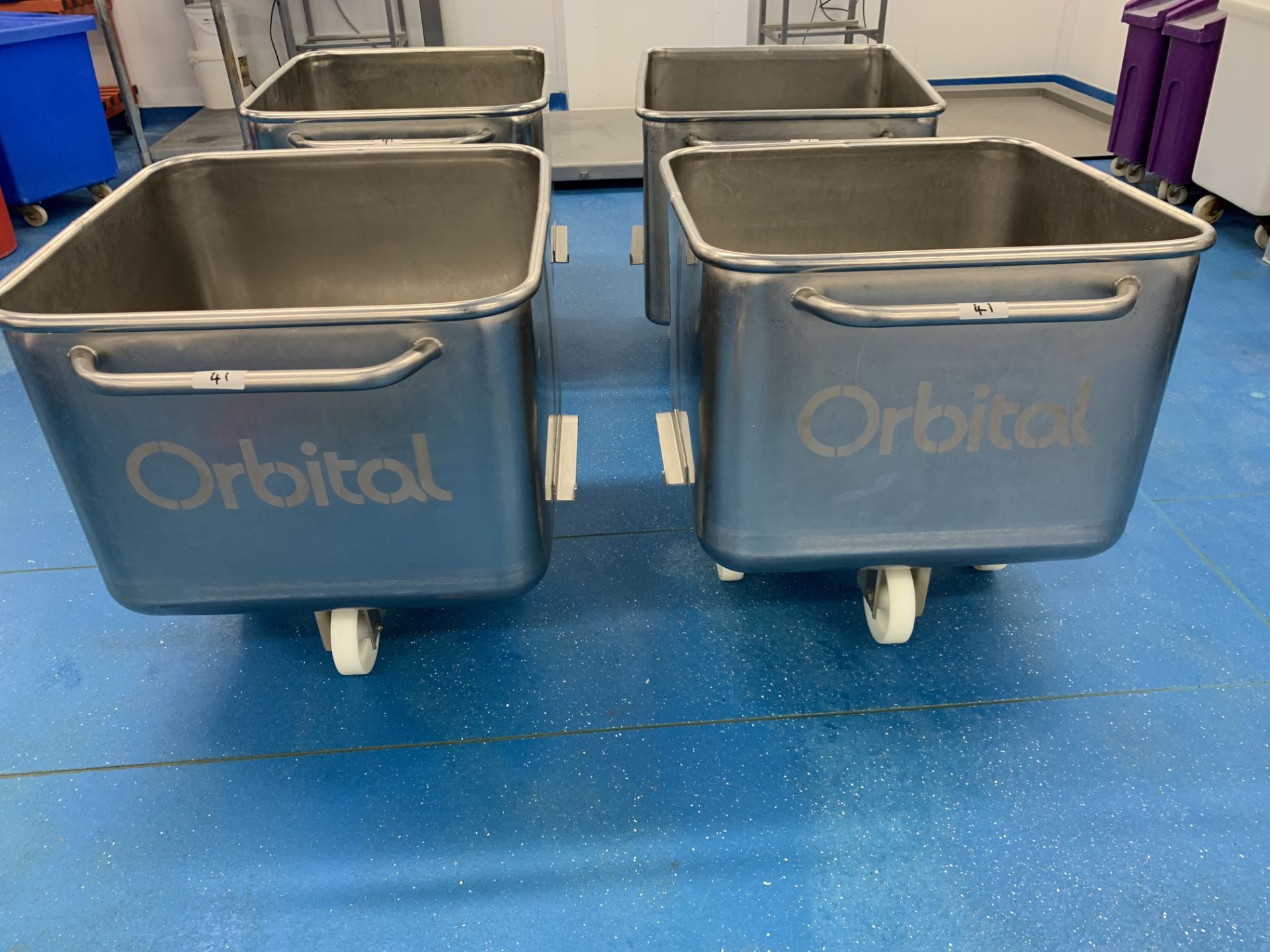 4 x Orbital stainless steel Tote Bins 670 x 670 x 50 mm - Image 2 of 4