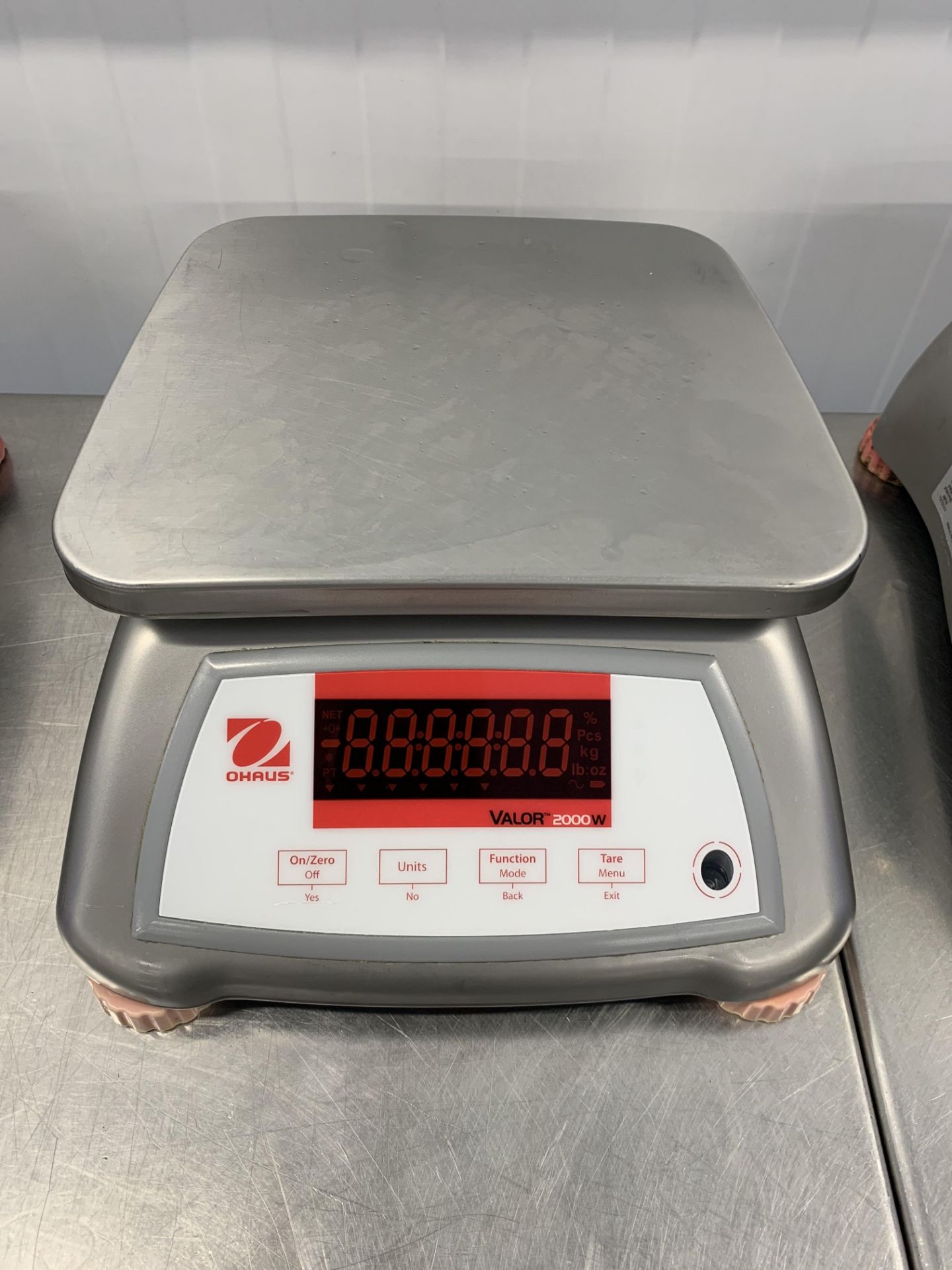 Ohaus Valor 2000W 6kg desktop scale