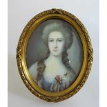 Miniatur, wohl Frankreich, 1.H.19.Jh., vornehme Dame im blauen Kleid, im vergoldeten