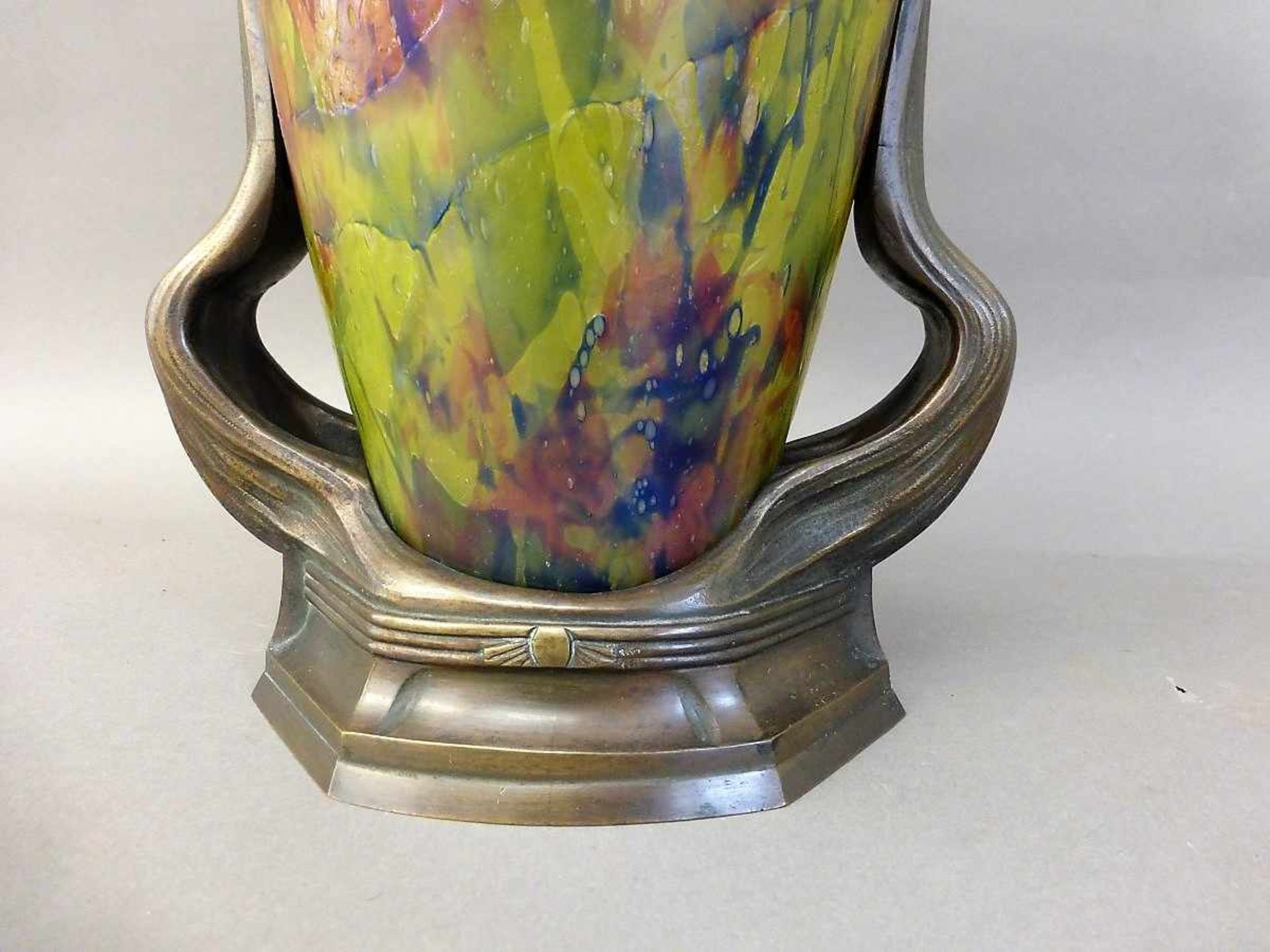 Museale Jugendstilvase, wohl Frankreich um 1900, außergewöhnlich große Vase mit<br - Image 3 of 4