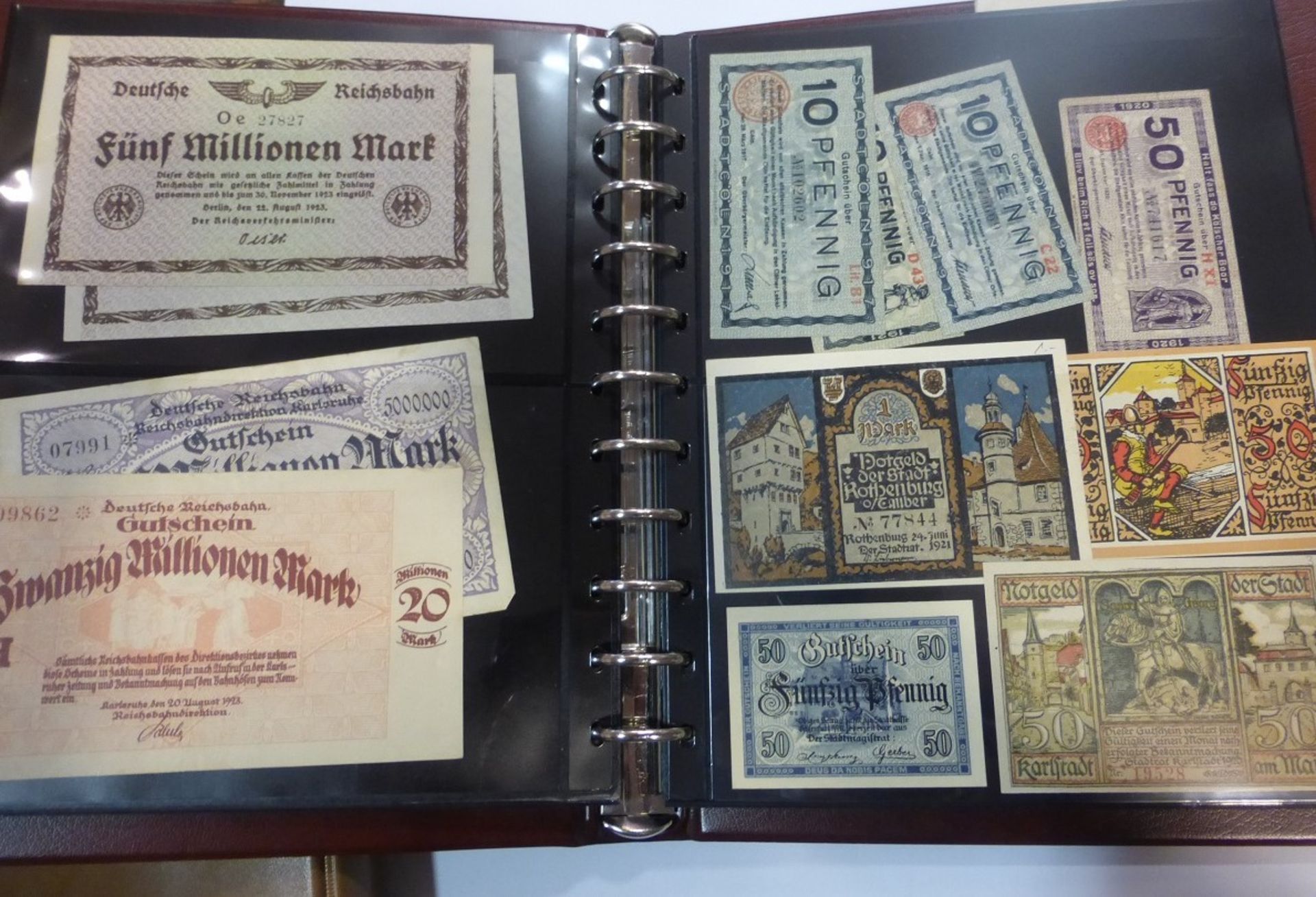 Große Sammlung Banknoten in 3 Alben, u.a. Besatzungsausgaben des II. Weltkrieges - Image 11 of 11