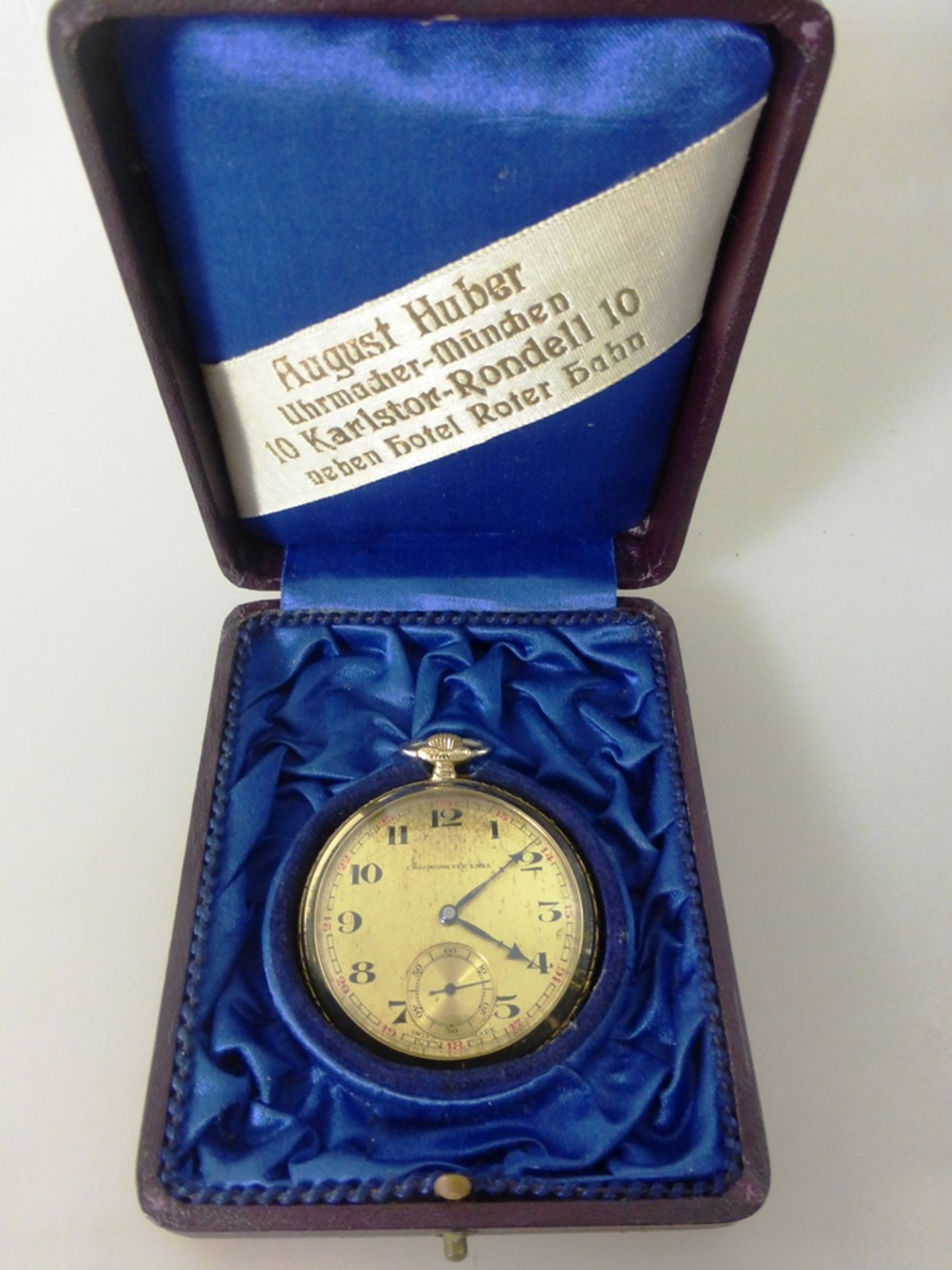 Goldtaschenuhr, Chronometre Emel, mit Streifendekor verziertes Goldgehäuse, Feingehalt - Image 2 of 3