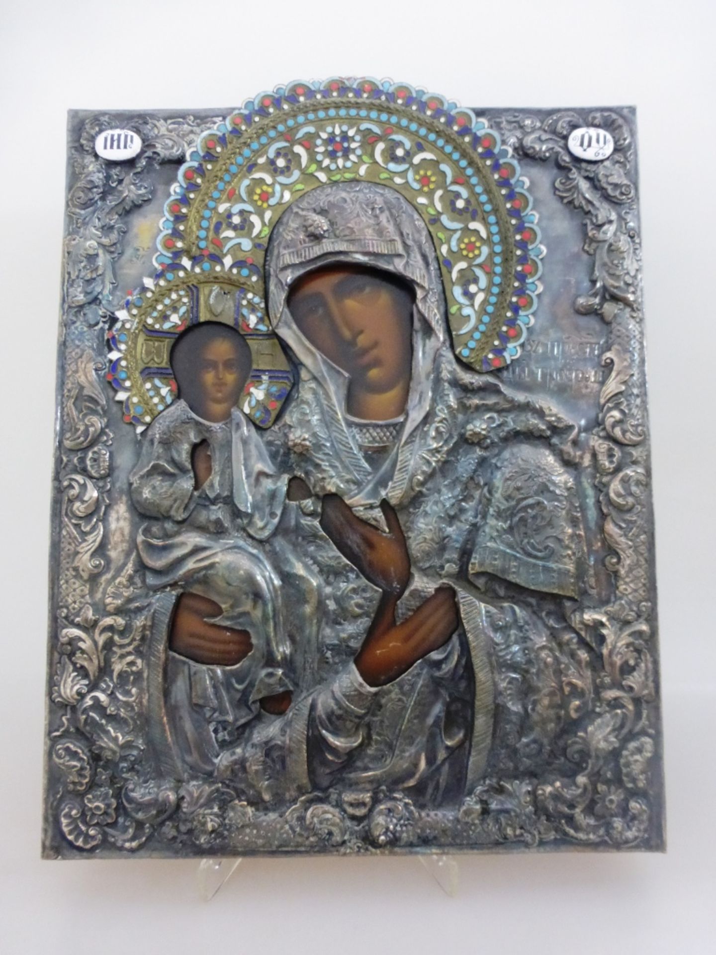 Ikone mit der Gottesmutter von Wladimir (Wladimirskaya), Russland 20.Jh., emailliertes