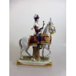 Porzellanfigur, "Trommler zu Pferd" in historisierender Auffassung, Porzellan, im Sockel