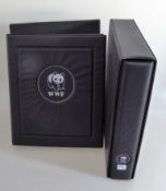 WWF - Sammlung von 24 Münzen und Medaillen, 23x Silber, 1x CuNi, u.a. 5 Yuan Grosser Panda