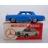 Blechspielzeug, Mercedes Benz 250 SE, Federwerk, No. 10003, Made in Japan, l. 18cm,