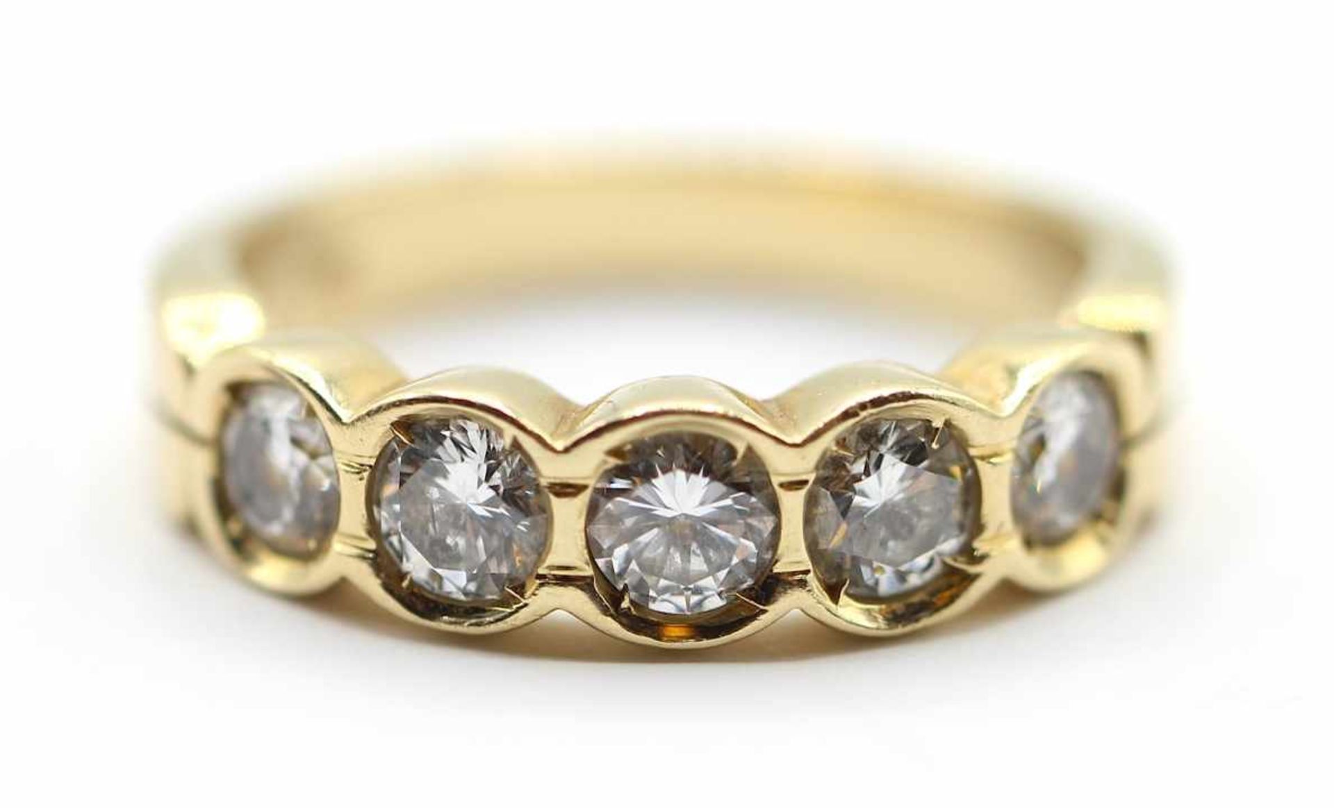 Goldener Brillantring - Gelbgold gest. 585 verziert mit 5 Brillanten (über 1 ct.), Ringgröße 58, ca.