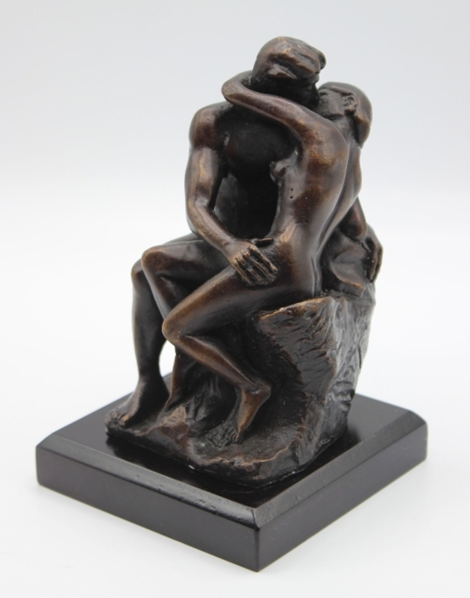 Figur - nach Auguste Rodin (1840 Paris - 1917 Meudon) "Der Kuss", Edition Atlas, Bronze, Höhe ca. 12