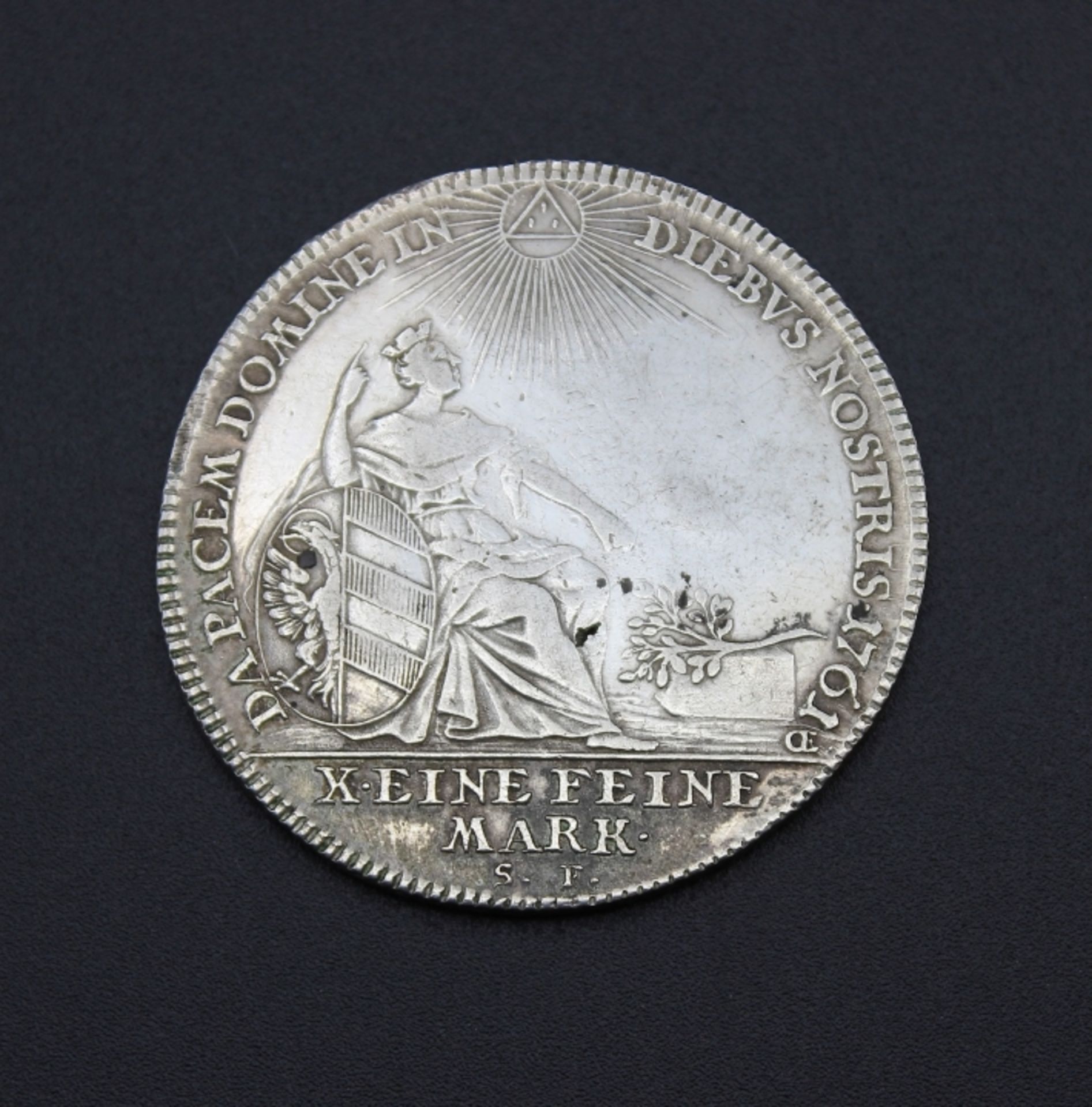 Münze - Nürnberg 1761 Konventionstaler, Silber, Eine feine Mark, Kaiser Franz I., Sitzende Noris auf