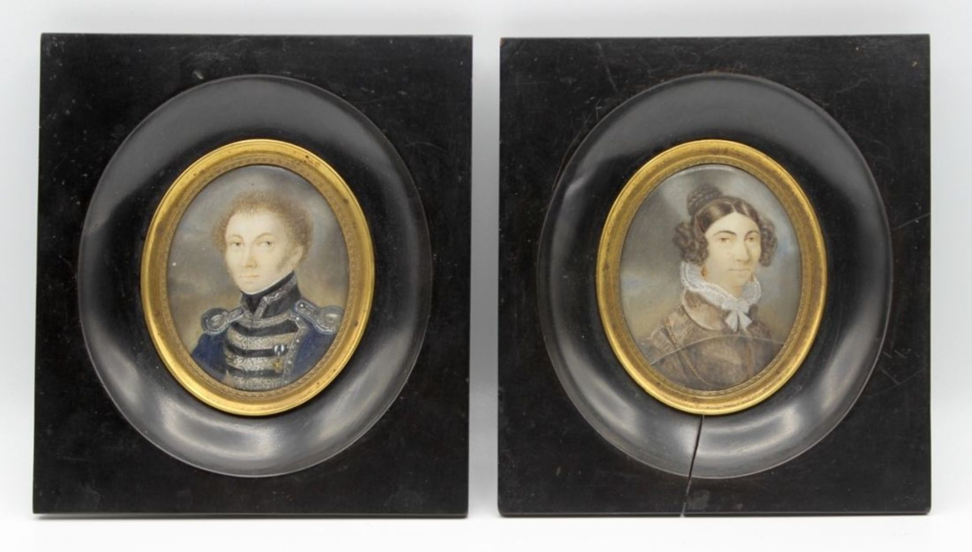 Paar Miniaturen - Biedermeier 1838 " wohl Capitaine der Bayrischen Leibgarde der Hartschiere 1808-