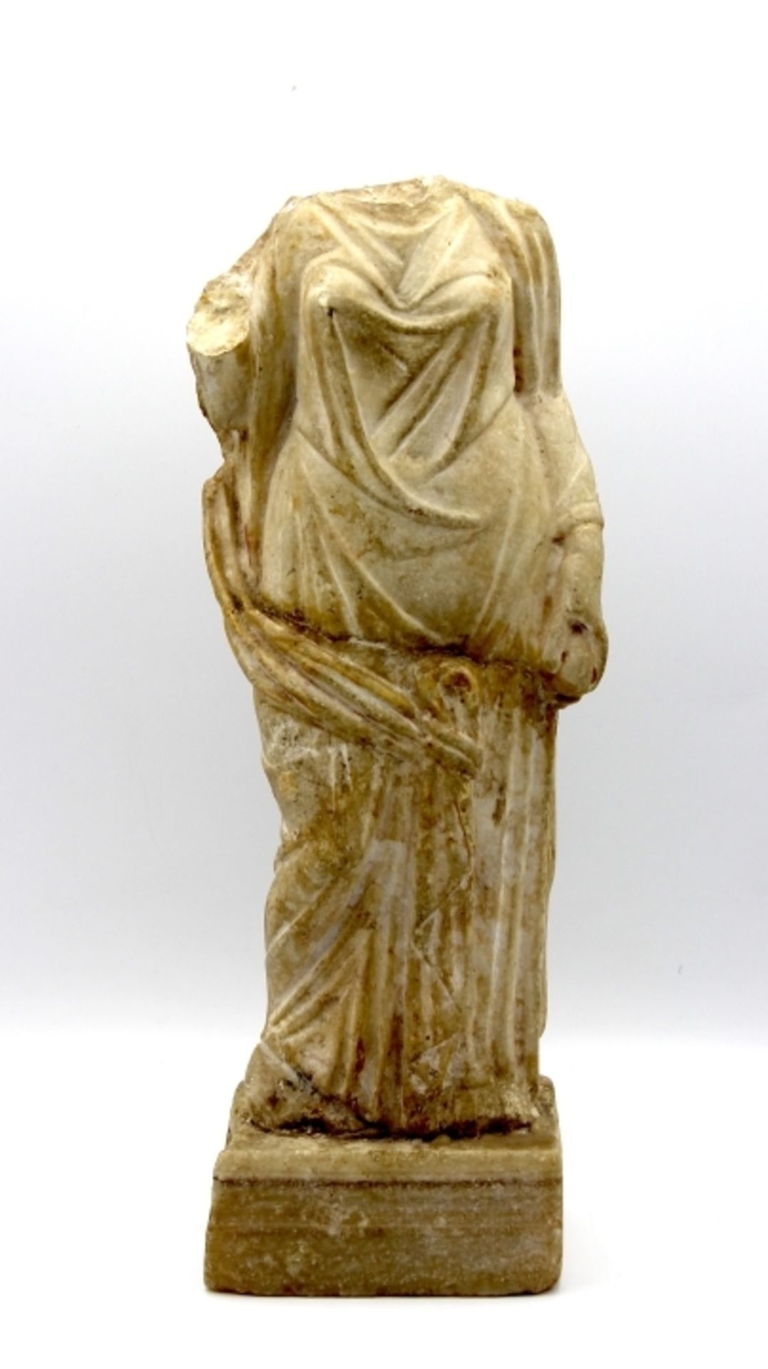 Figur - im hellenistischen Stil des 2.Jahrhunderts v. Chr. Weibliche Figur, Chiton mit einem