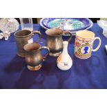 Three pewter tankards. (3)