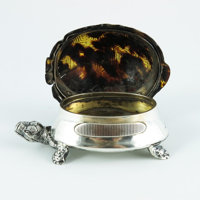 A Victorian novelty silver and tortoiseshell table vesta case - Image 7 of 8