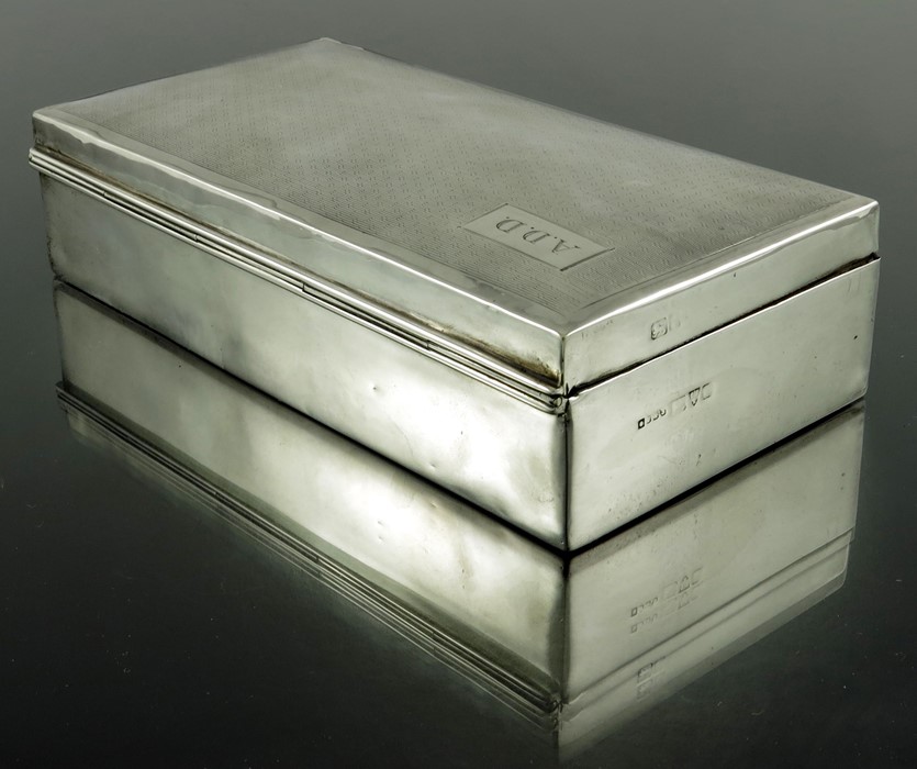 An Art Deco silver cigar box, Trevitt and Sons, Chester - Image 3 of 3