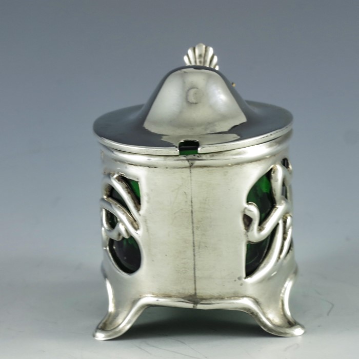 William Devenport, Birmingham 1905, an Arts and Crafts silver mustard pot, oval cylinder form, retic - Image 3 of 8