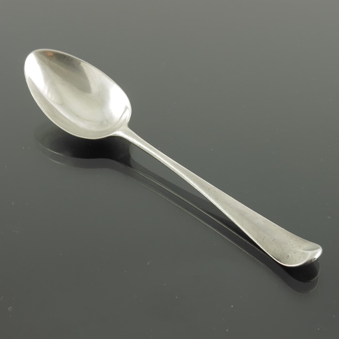 A George III picture back Hanoverian teaspoon, Hester Bateman