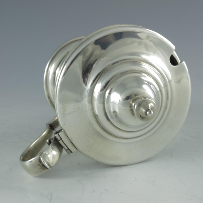 Gorham, Rhode Island, circa 1910, an American silver mustard pot, footed conical beaker form, double - Image 5 of 7