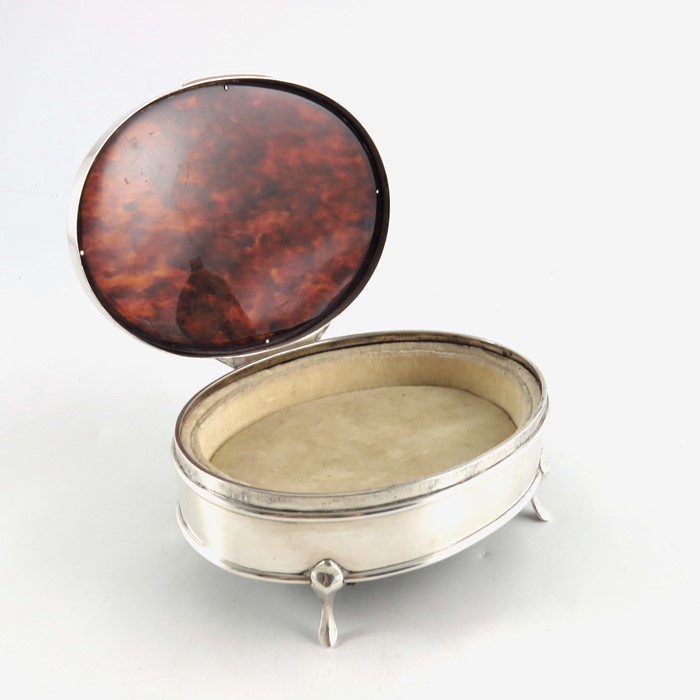 A George VI silver and tortoiseshell effect jewellery box, Mappin and Webb - Image 2 of 5