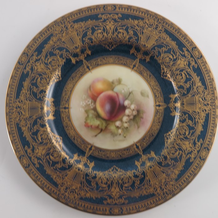 R Sebright for Royal Worcester, a fruit painted part dessert service - Image 6 of 15