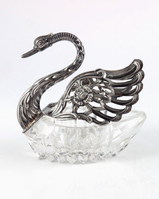 A Continental silver and glass swan bowl, E Ltd., London import marks 1981 - Image 2 of 3