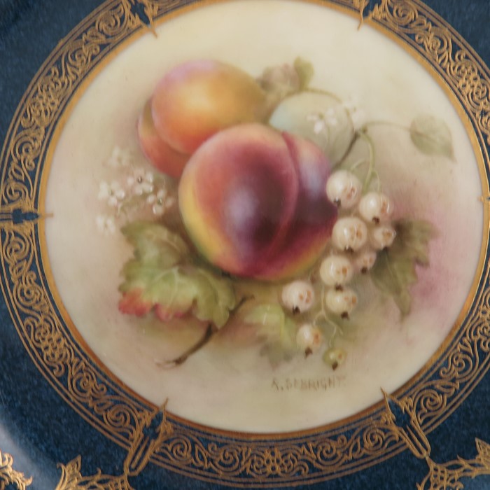 R Sebright for Royal Worcester, a fruit painted part dessert service - Image 7 of 15