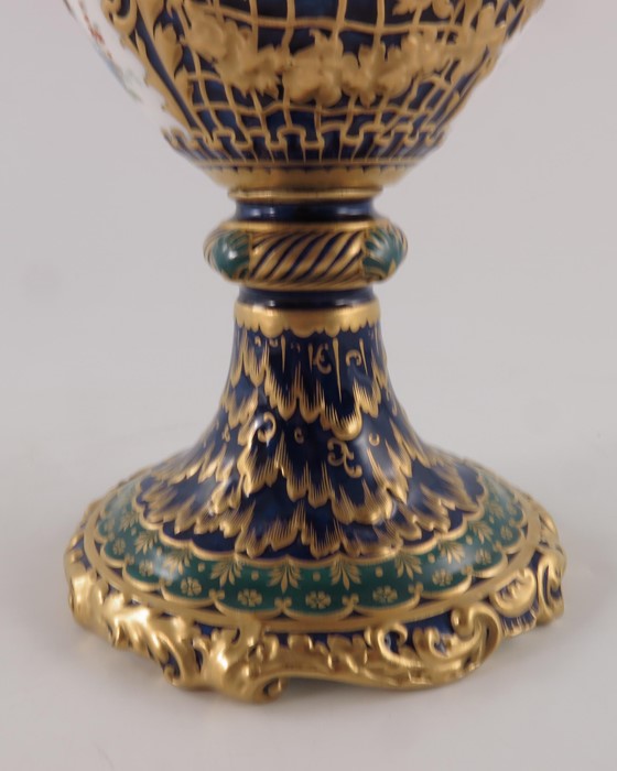 A large Royal Crown Derby pedestal vase - Image 6 of 22