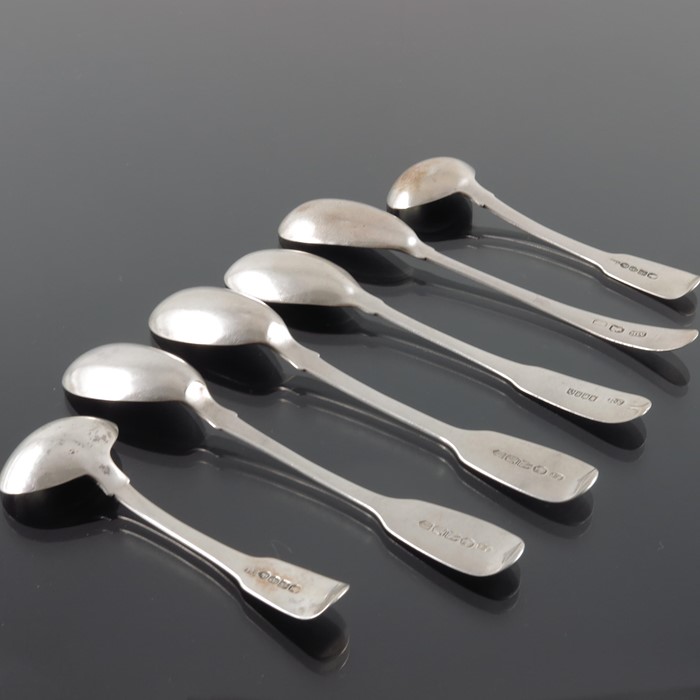 George III and later Irish silver egg and condiment spoons - Image 8 of 8